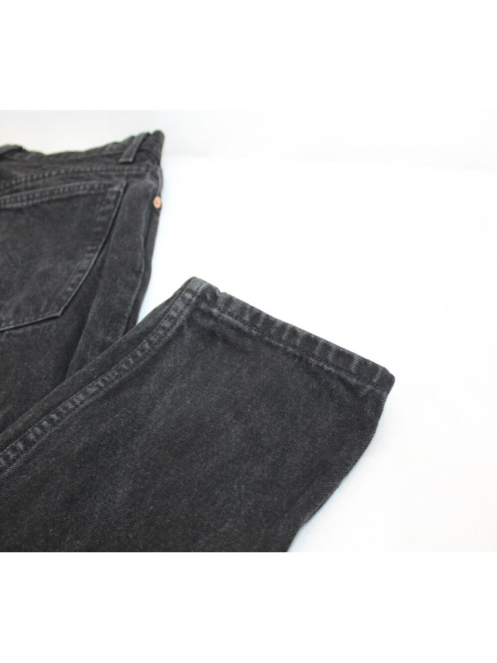 Women's Levi's Black Jeans Red Tag Cut 551 Relaxed Fit 12 long Vintage - Picture 8 of 8